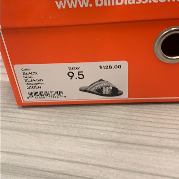 🆕 NIB BILL BLASS JADEN SLIDE SANDALS. Calling all winter vacationers ! - Picture 3 of 8